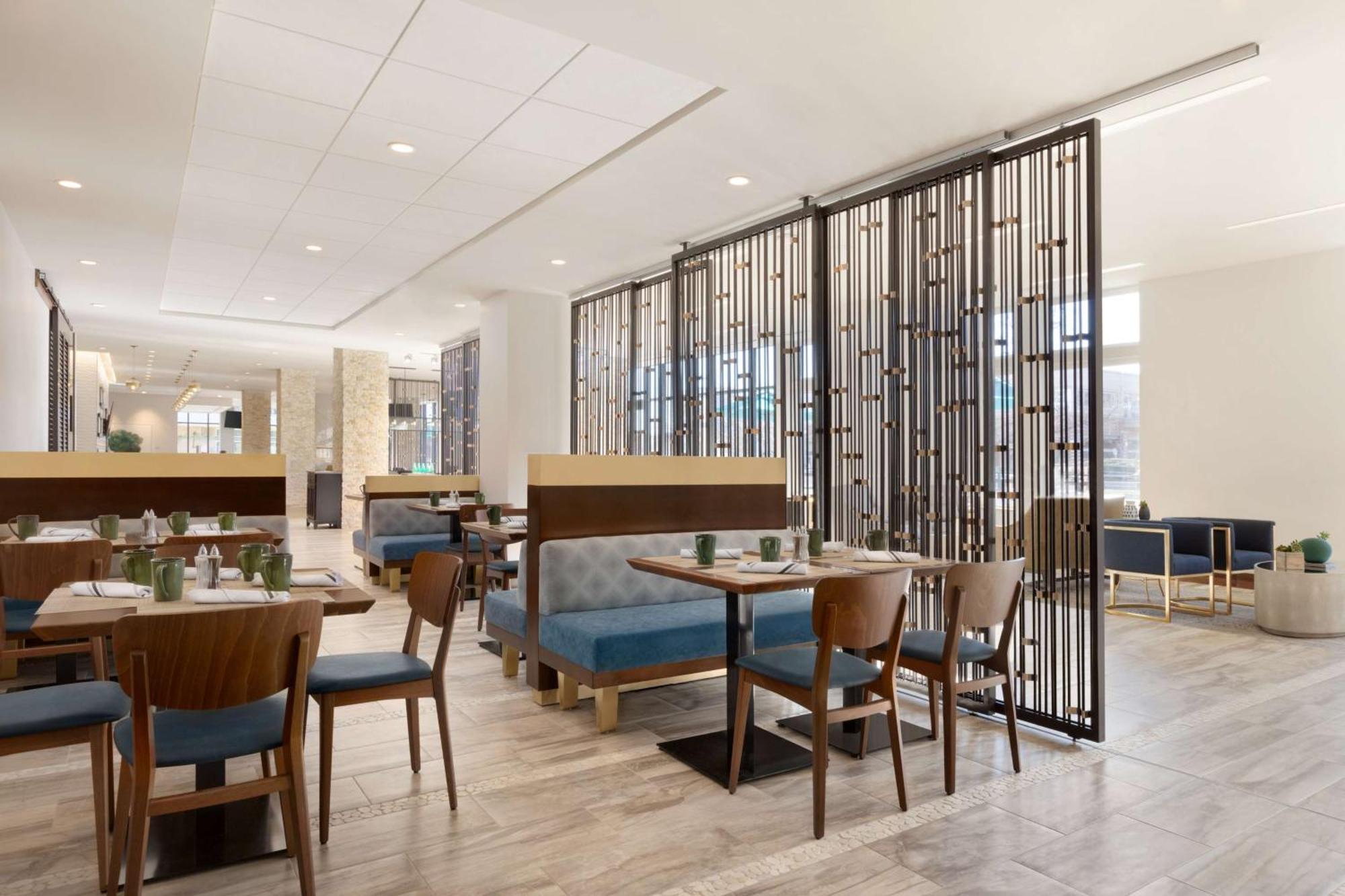 Embassy Suites By Hilton Боулдър Екстериор снимка